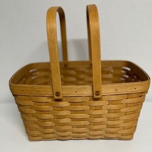 Longaberger Basket (2004 Vintage) 100% authentic